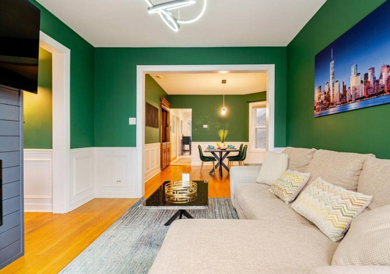 2 Bed Apt W/ Office, Free Parking, Near Wrigley Chicago Exterior foto